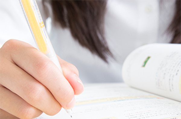 英語の土台を作る！基礎から始める英語学習のコツについて紹介サムネイル