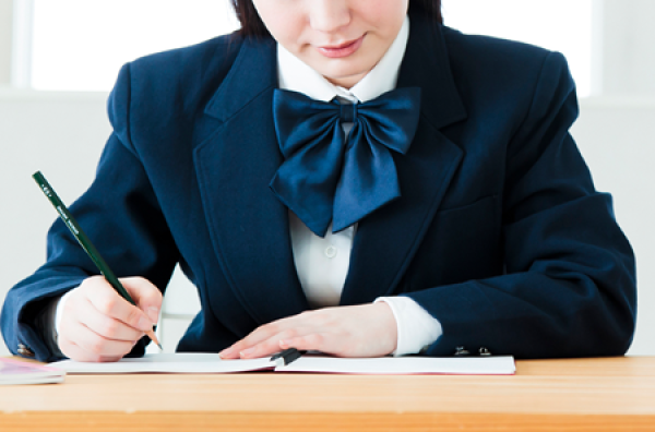 中学英語の重要性とは？中学生の英語学習や資格取得の大切さについて解説サムネイル